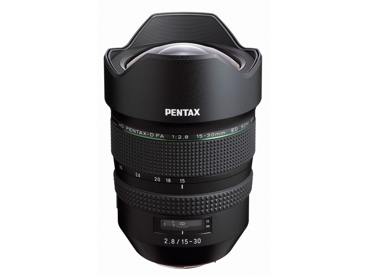 リコー、フルサイズ対応の超広角大口径ズーム「HD PENTAX-D FA 15