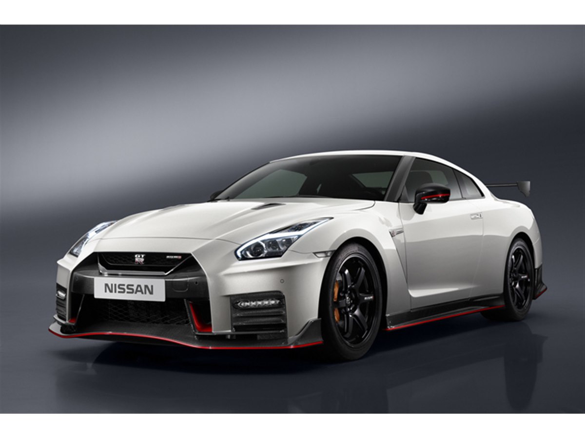 日産GT-R NISMOが2017年モデルに進化 - 価格.com