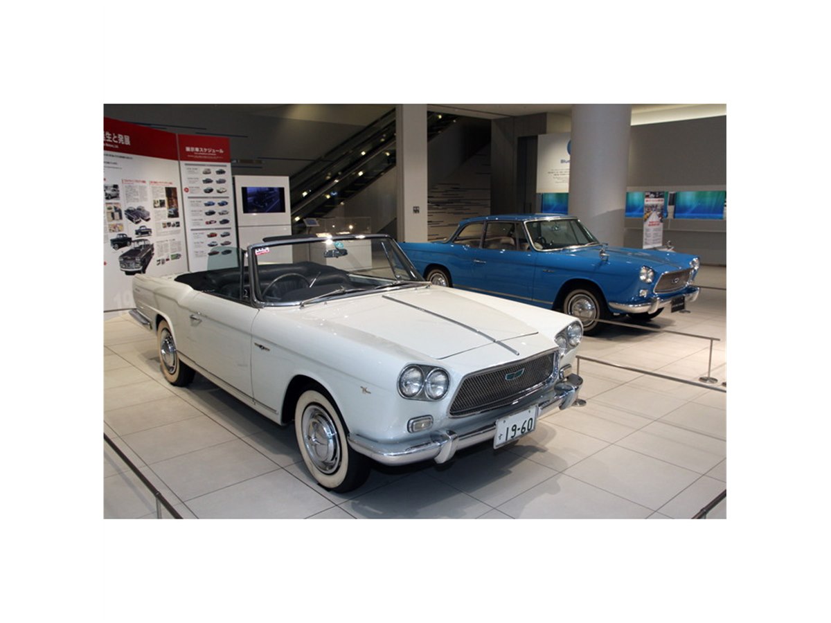 日産が名車「プリンス・スカイラインスポーツ」を展示 - 価格.com