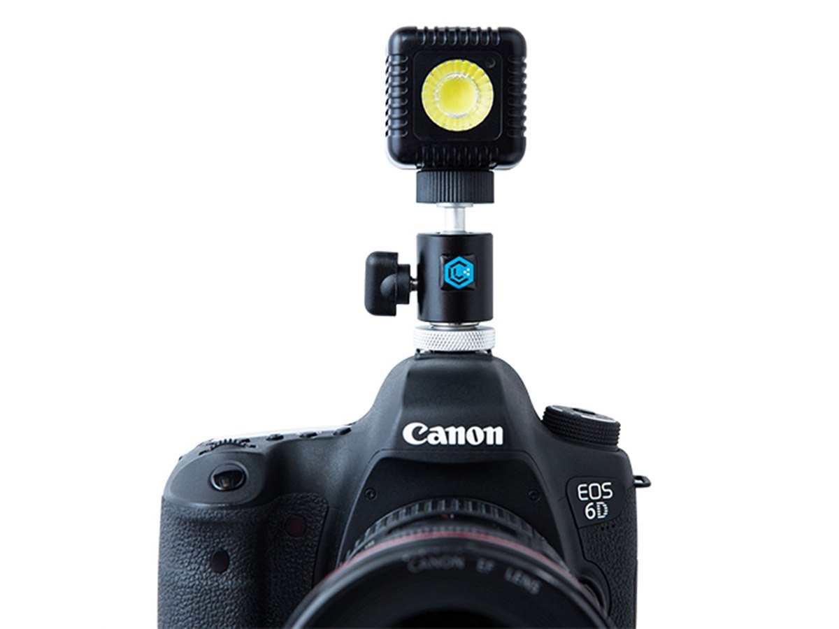 1500ルーメンの防水・小型LEDライト「LUME CUBE」、各種マウント