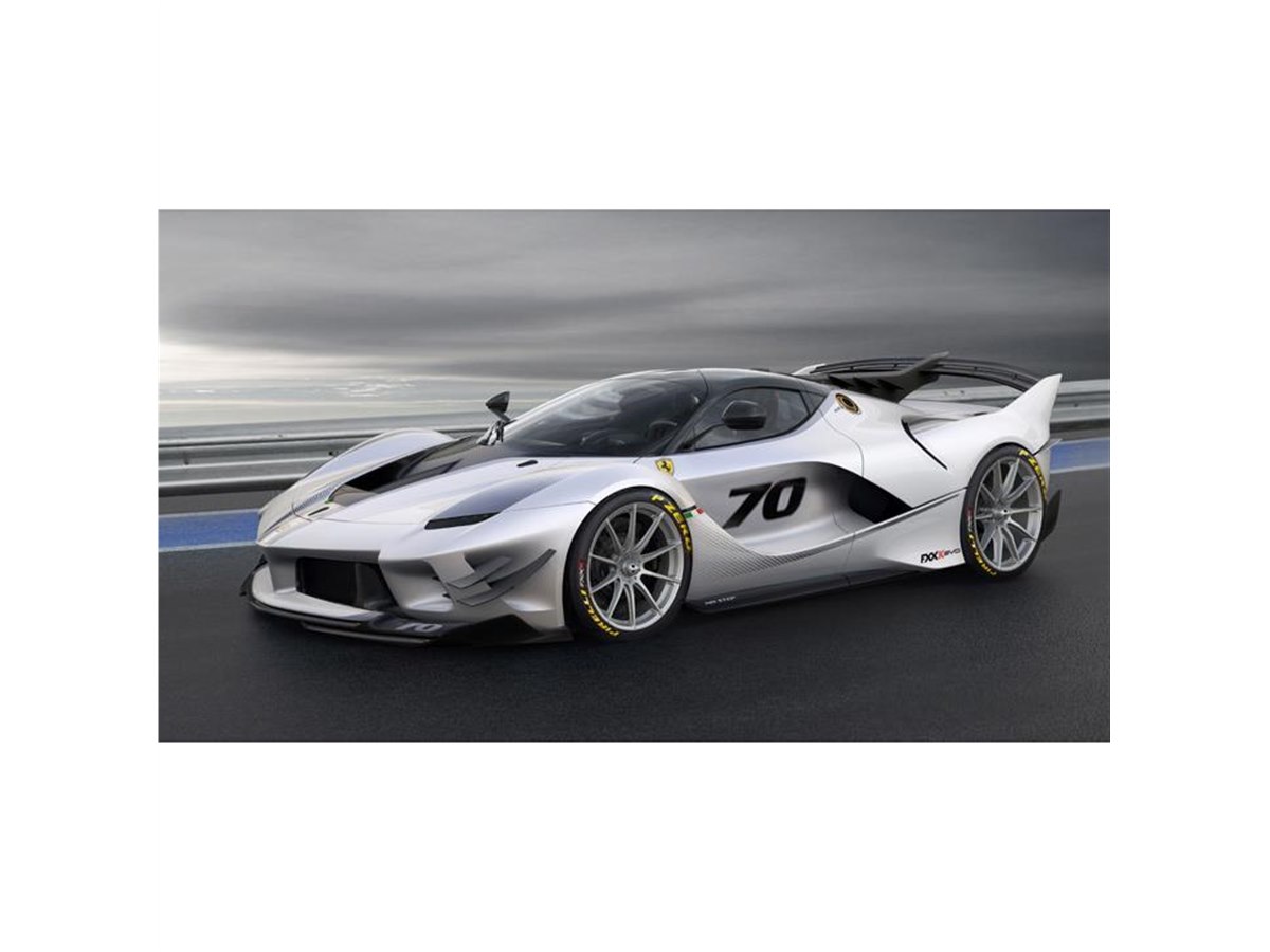 フェラーリ、サーキット専用車「FXX-K Evo」を発表 - 価格.com