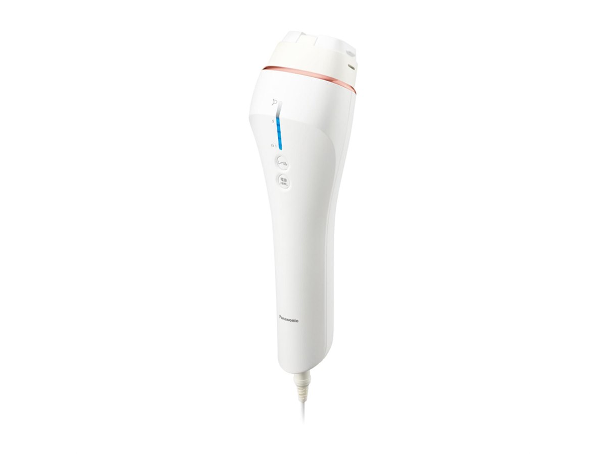 パナソニック、パワー2倍で使用頻度を低減できる「光エステ ES