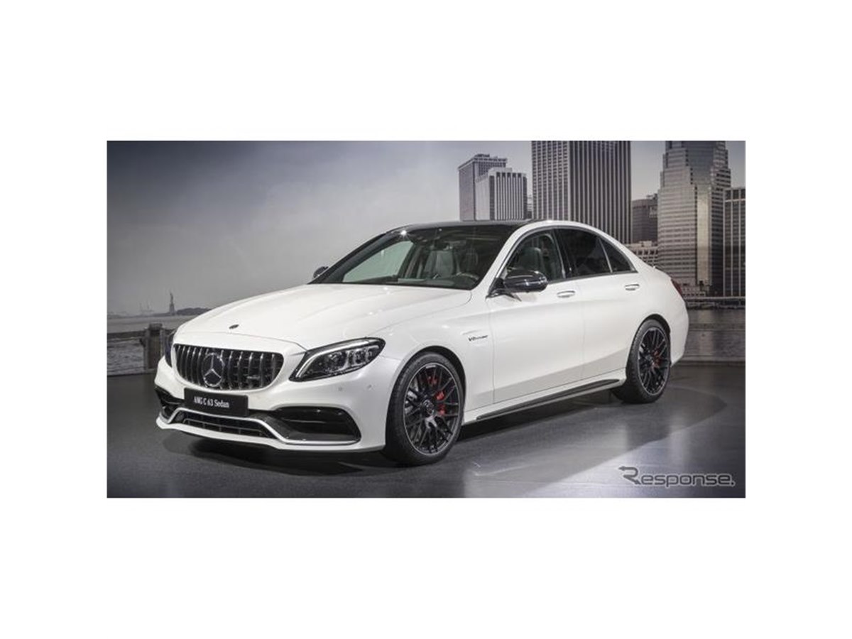 メルセデスAMG C63 全車に改良新型、新グリルが最強の証…ニューヨーク