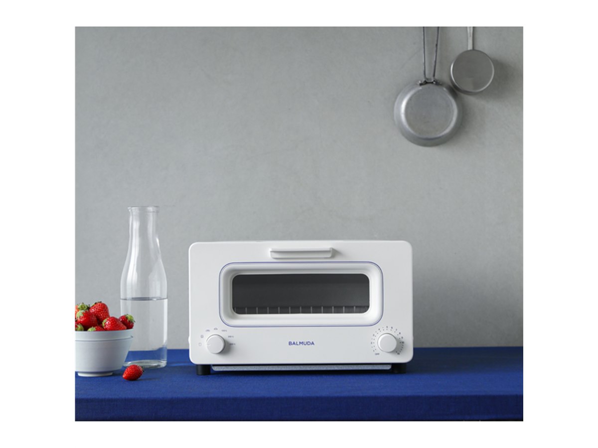BALMUDA - BALMUDA★バルミューダ★THEトースター★限定色★ホワイトブルー BALMUDA The Toaster」にブランドショップ限定のホワイト×ブルー