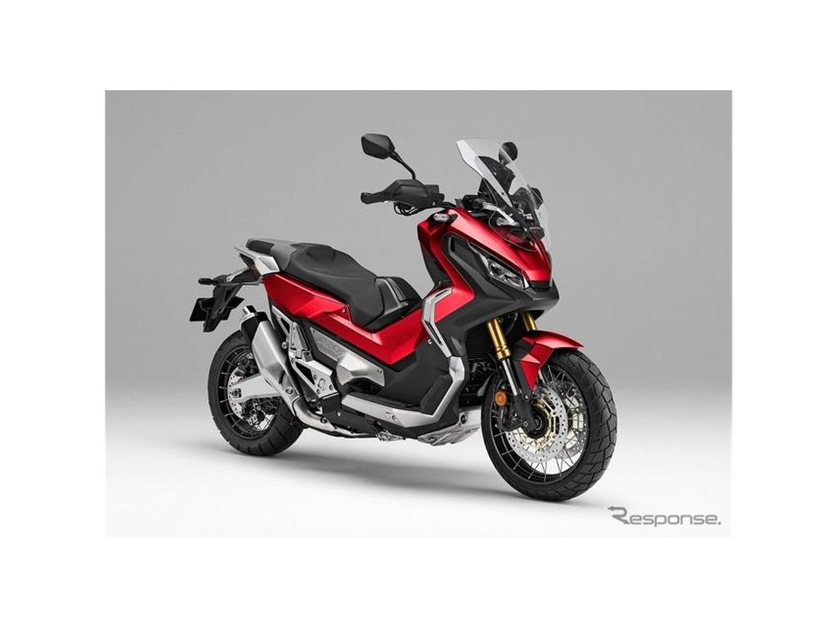 赤黒バイク アドバンス 超次元無し ホンダ X-ADV の装備が充実 セレクタブルトルクコントロールなど追加