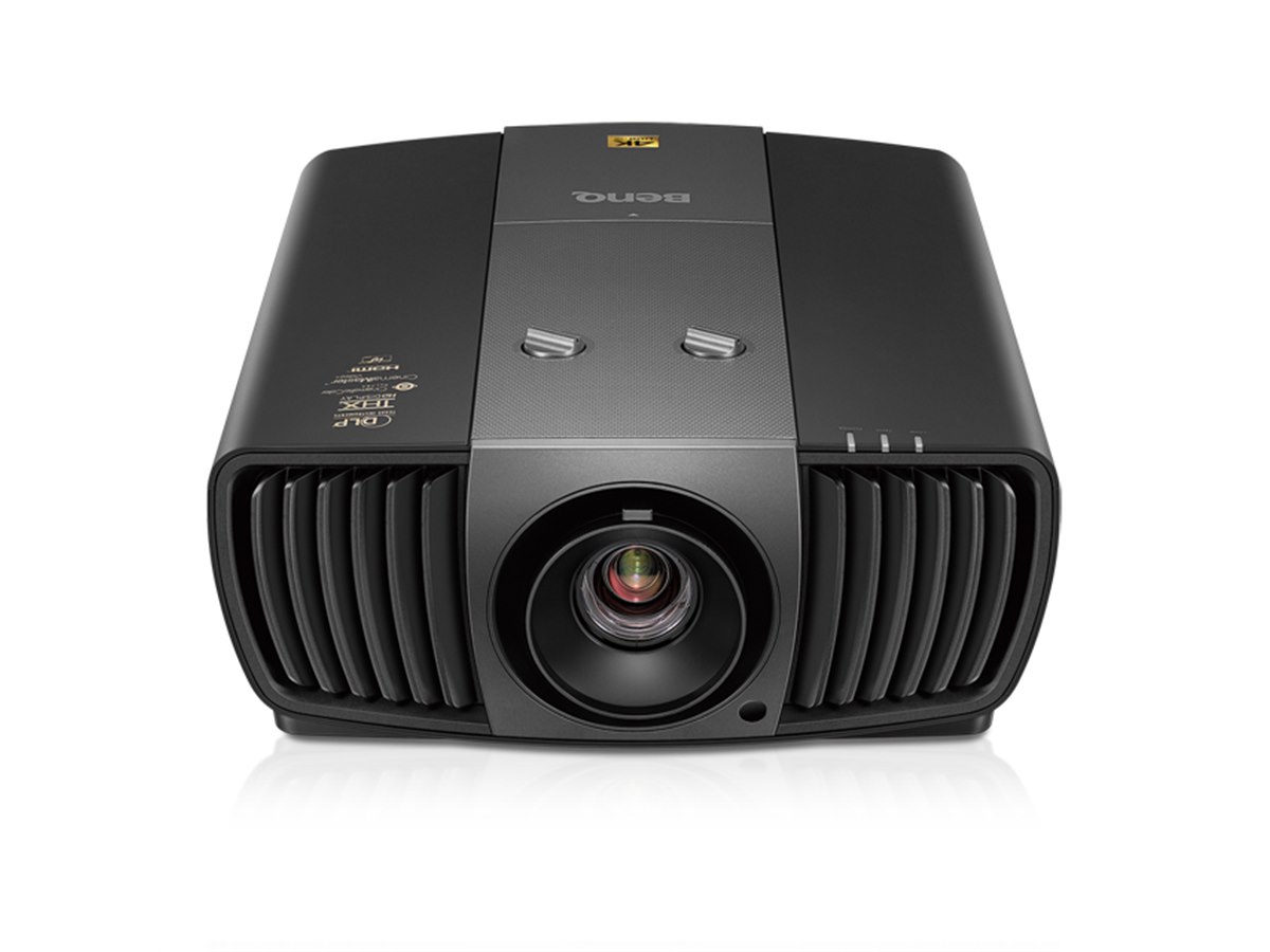 【極美品】BenQ ベンキュー HT1070 プロジェクター ホームシアター Huluが「映画」になる100インチスクリーンの臨場感。BenQのホーム