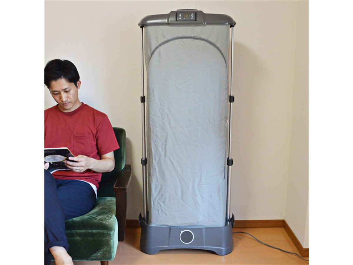 サンコー、折りたたみ乾燥機「お一人様ドライワードローブ