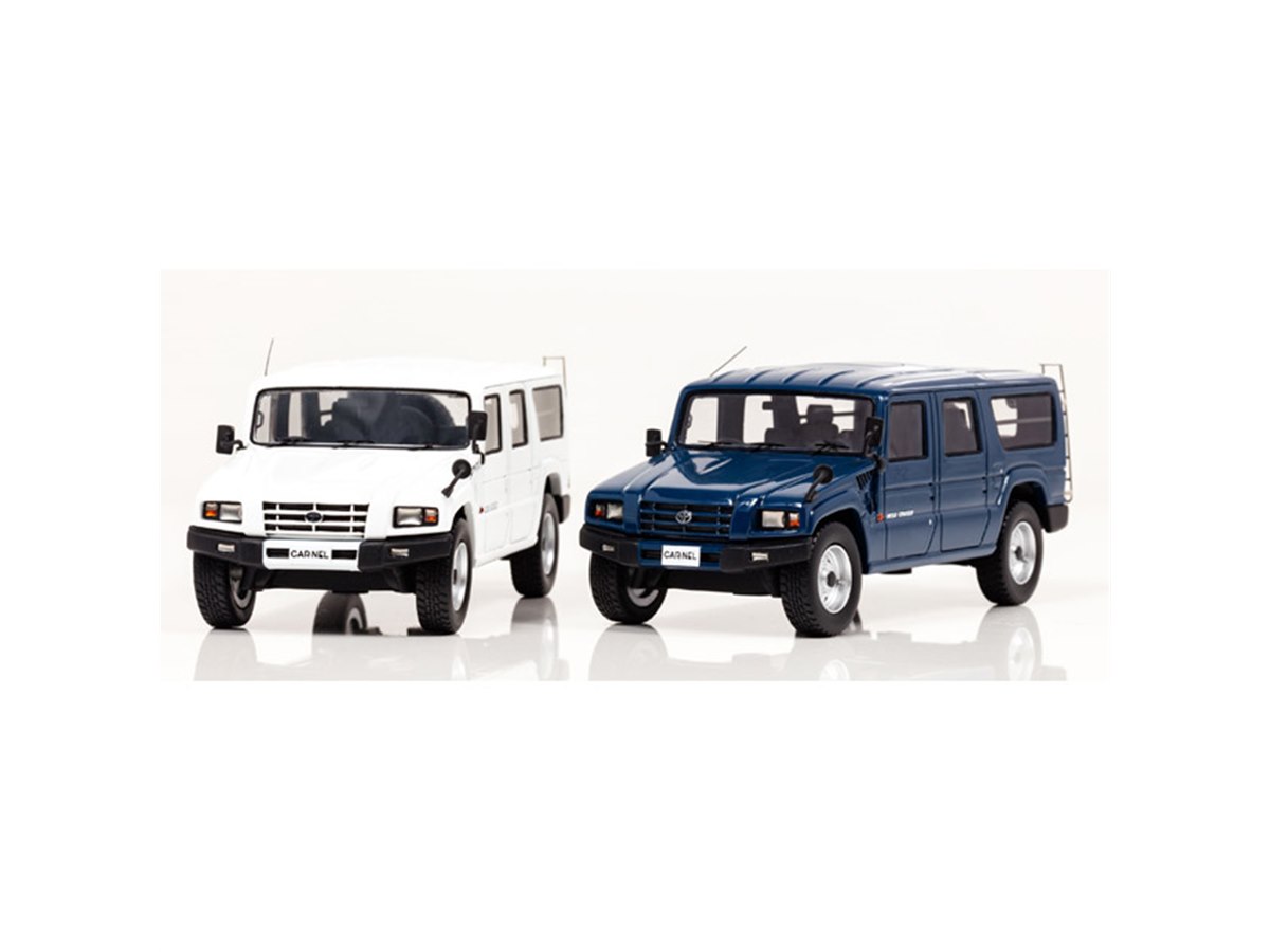 自衛隊“高機動車”を民間仕様にした1/43スケールの「トヨタ メガ