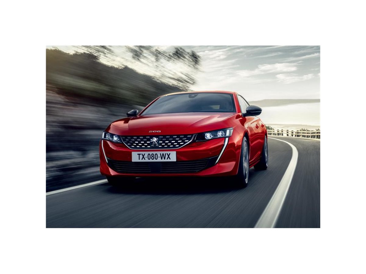 限定1台特価 マントルピース 新型「プジョー508」、まずは限定車が先行上陸 - 価格.com
