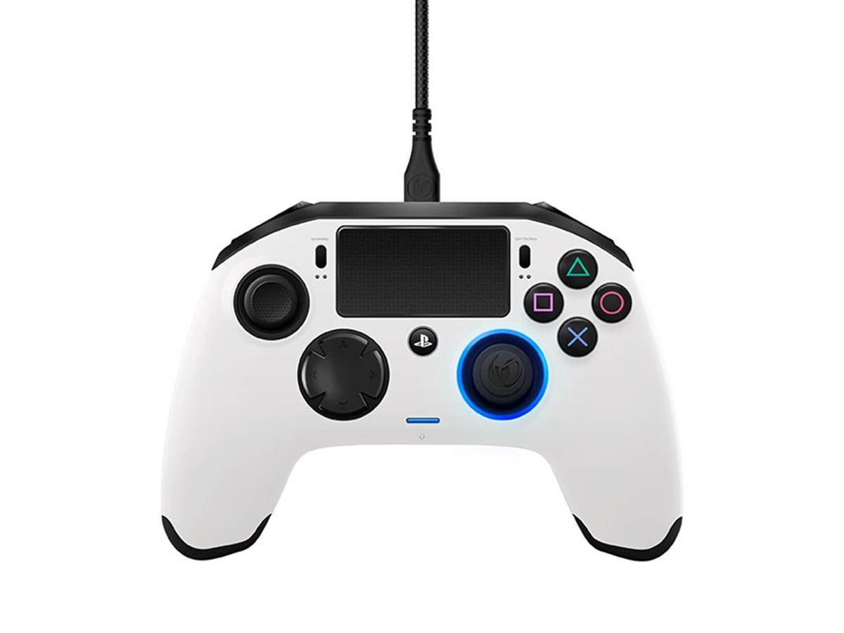 eスポーツ仕様のPS4“レボリューションアンリミテッドプロ