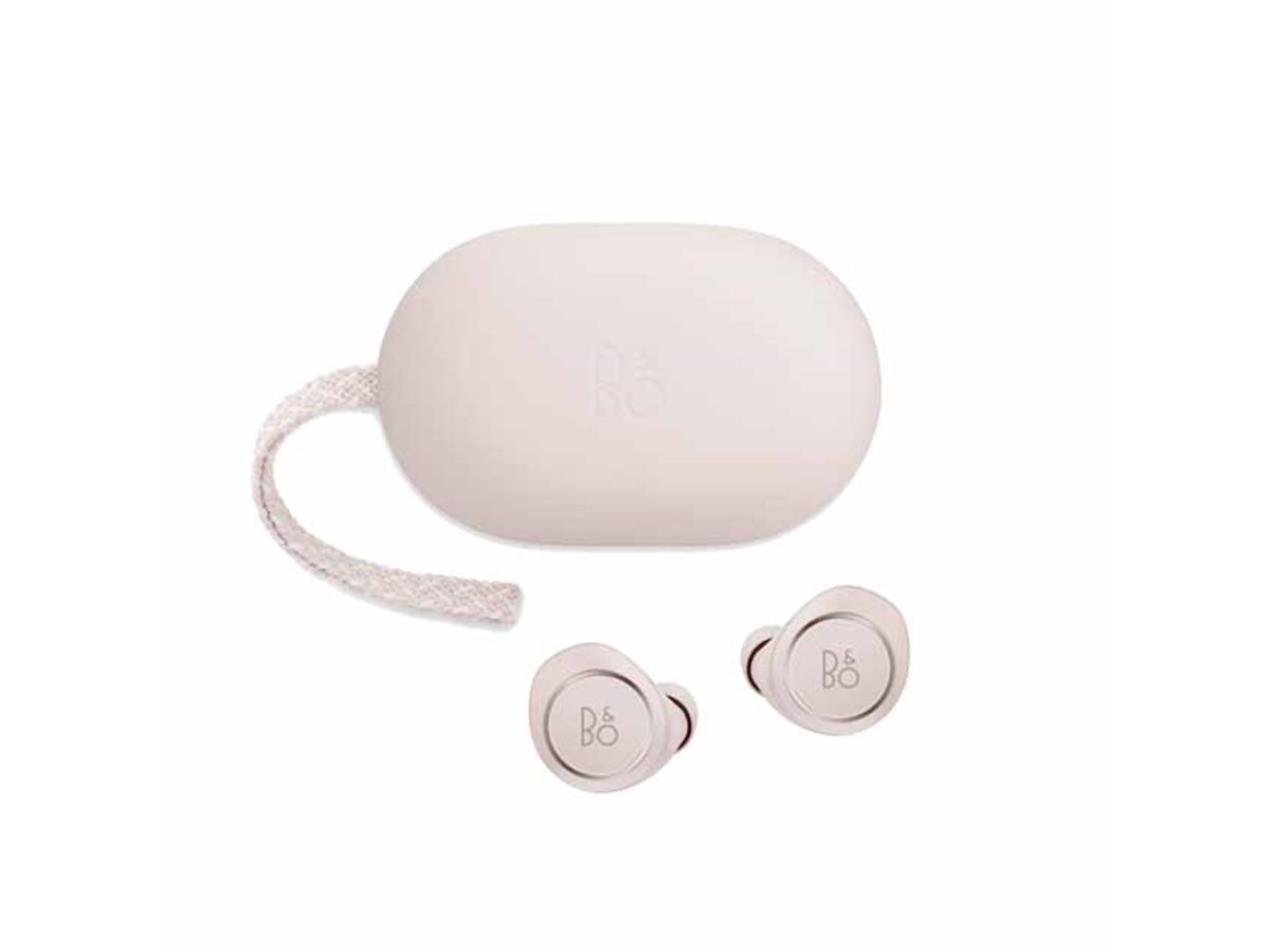 【桜色】Beoplay E8 バングアンドオルフセン ワイヤレスイヤホン B&O Play、完全ワイヤレス「Beoplay E8」に“桜”をイメージした新色