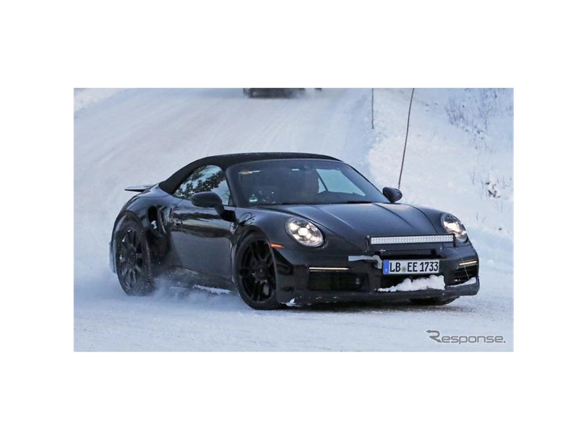 豪雪にあらわれた新型 911、610馬力の「ターボS カブリオレ」か - 価格.com