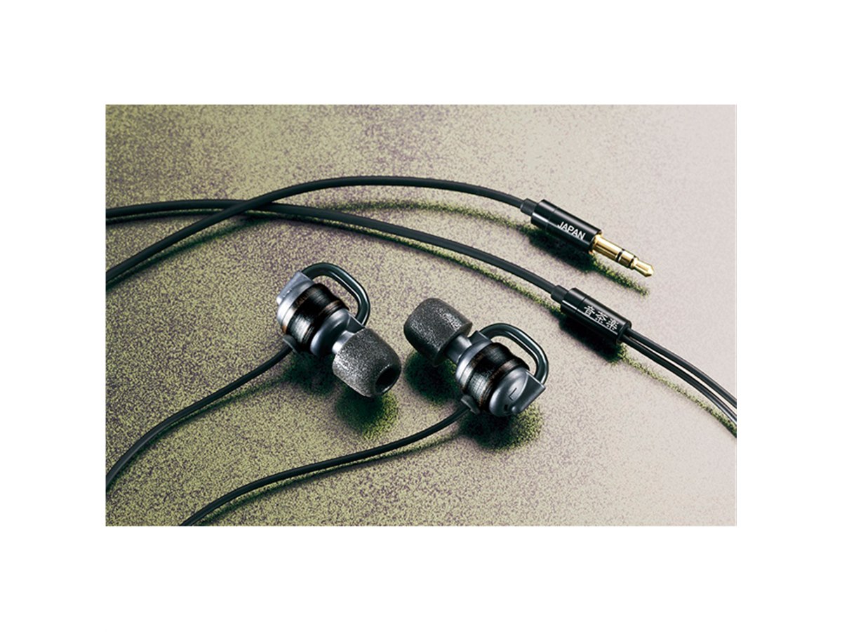音茶楽×オークヴィレッジ、4機種あわせて200台強の限定コラボ 音茶楽×オークヴィレッジ、4機種あわせて200台強の限定コラボ