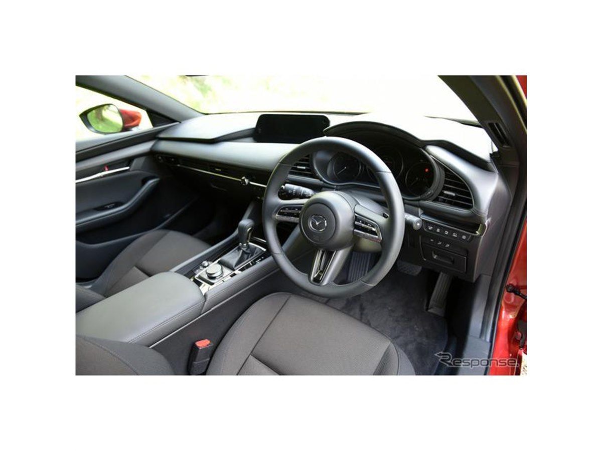 マツダ3 新型】クラスを超えた静けさとオーディオへのこだわり - 価格.com