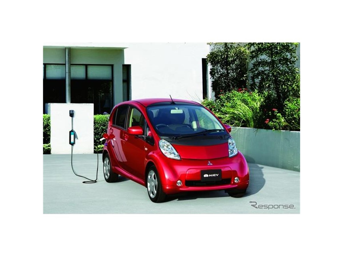 三菱の電気自動車 『i-MiEV』が10周年 - 価格.com