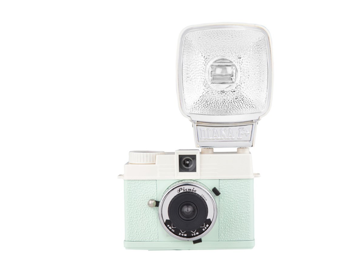 ロモ、淡いグリーンの35mmフィルムカメラ「Diana Mini Picnic」 - 価格.com