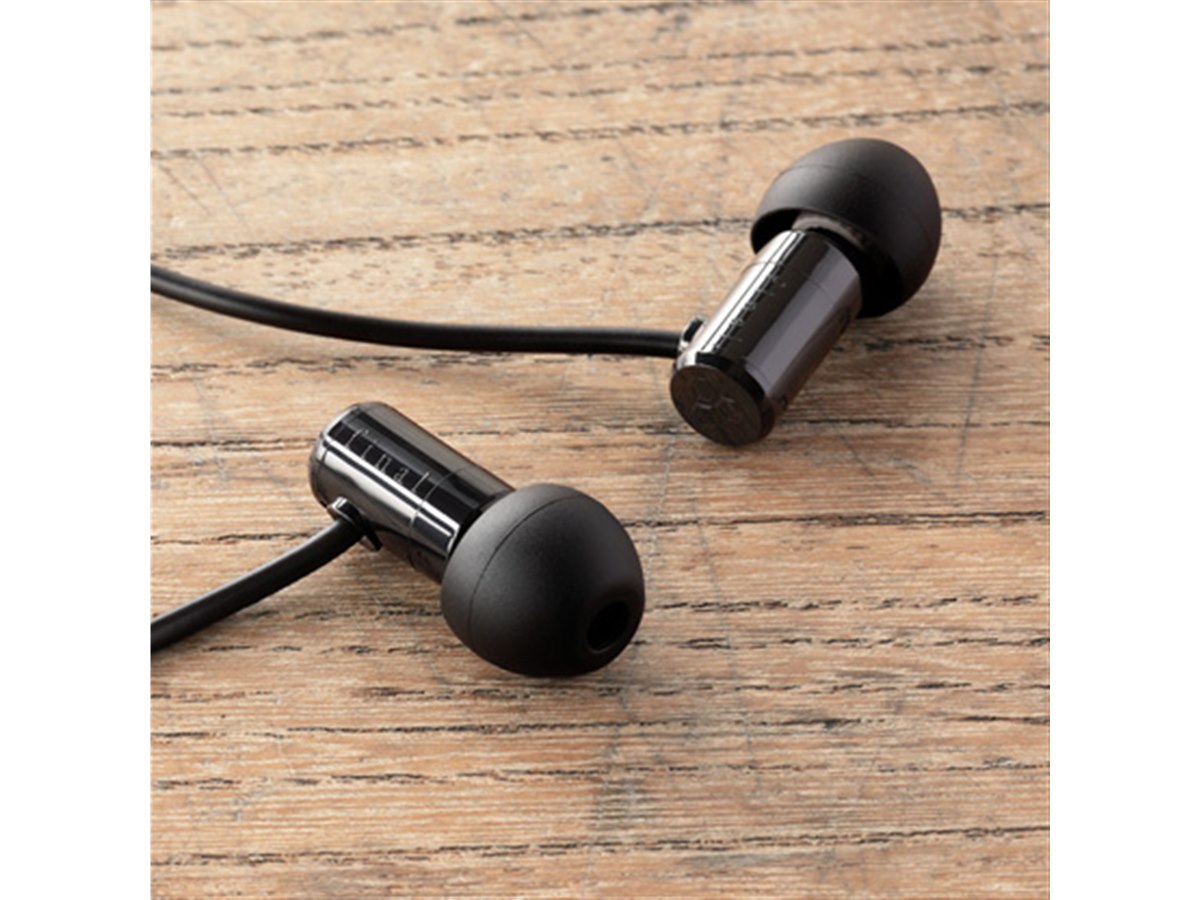final、バイノーラル制作のゲームなどに適したダイナミック型イヤホン