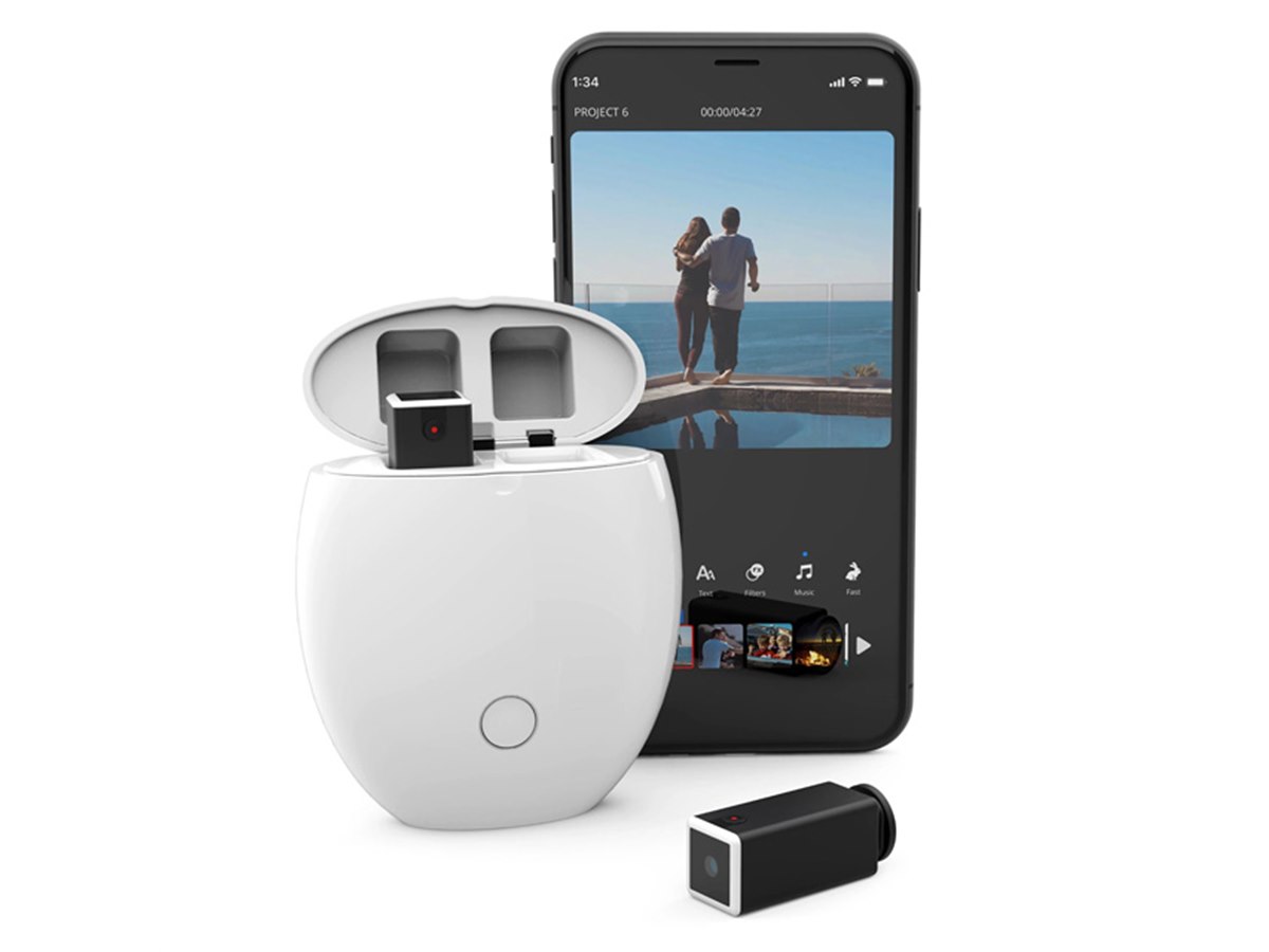 OPKIX One クリア 充電ケース付き 重さ12gのウェアラブルカメラ「OPKIX ONE」発売、カメラ2台に充電