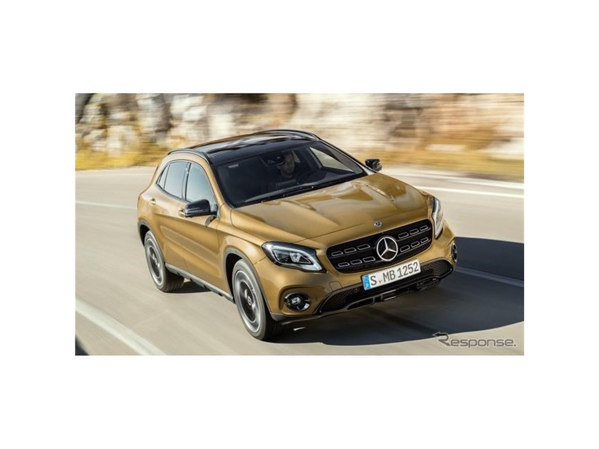 メルセデスベンツの最小SUV、『GLA』新型…12月11日デビューが