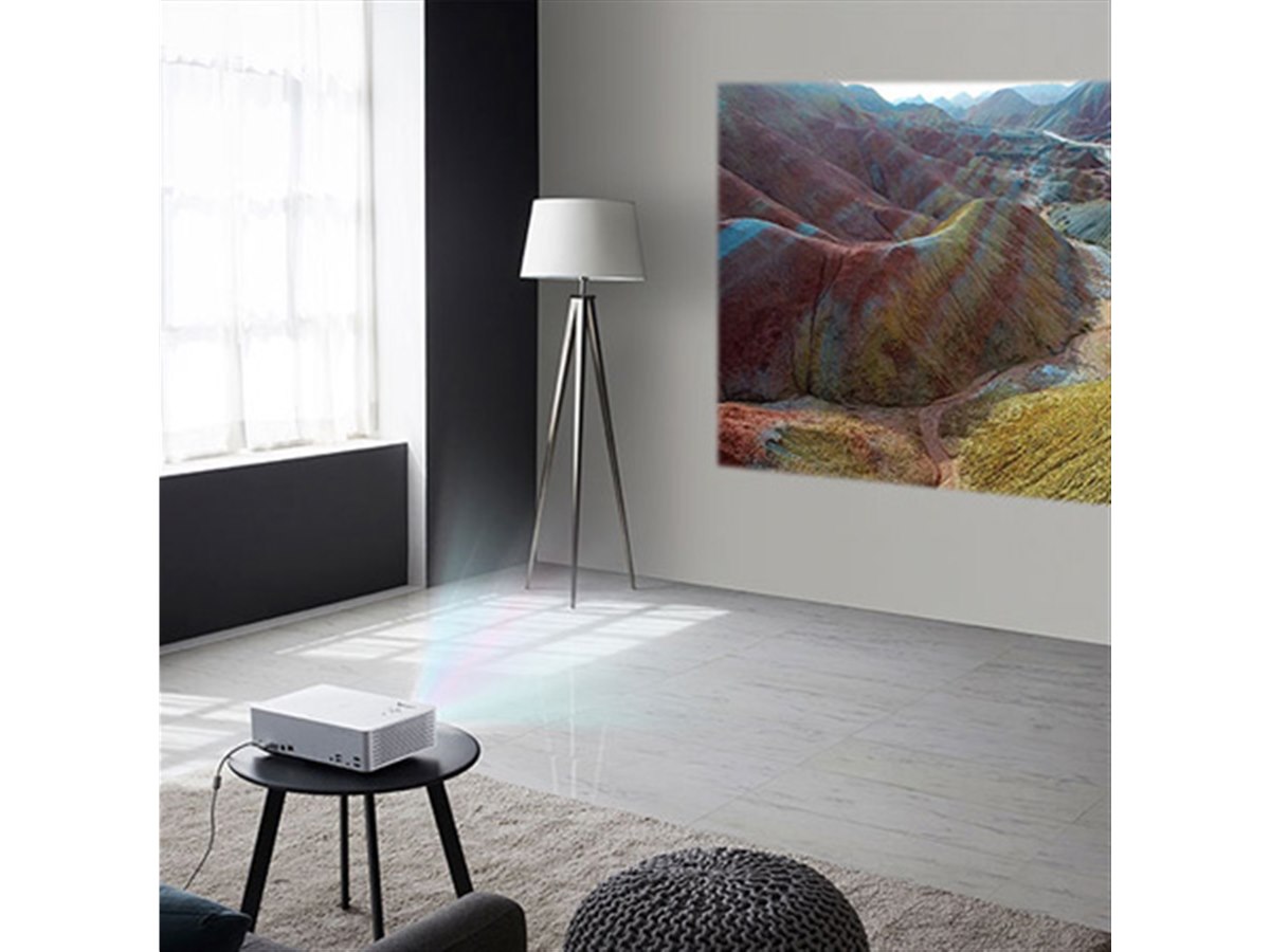 LG Cine Beam HU70LS 4K対応プロジェクター LG CineBeam Largo Beamer mit Real 4K UHD | HU70LS | LG DE