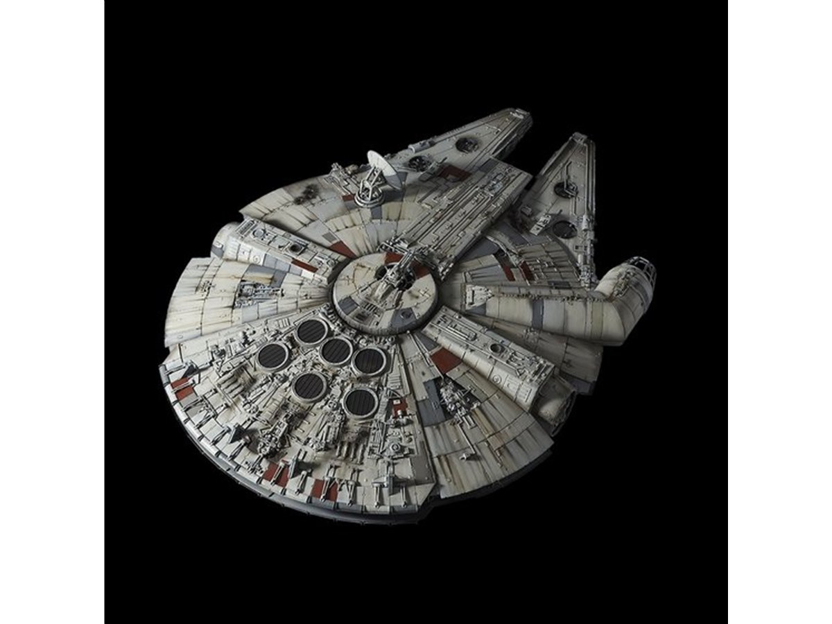 Perfect Grade 1/72 ミレニアム・ファルコン プラモデル Amazon | バンダイ(BANDAI) PERFECT GRADE 1/72 ミレニアム