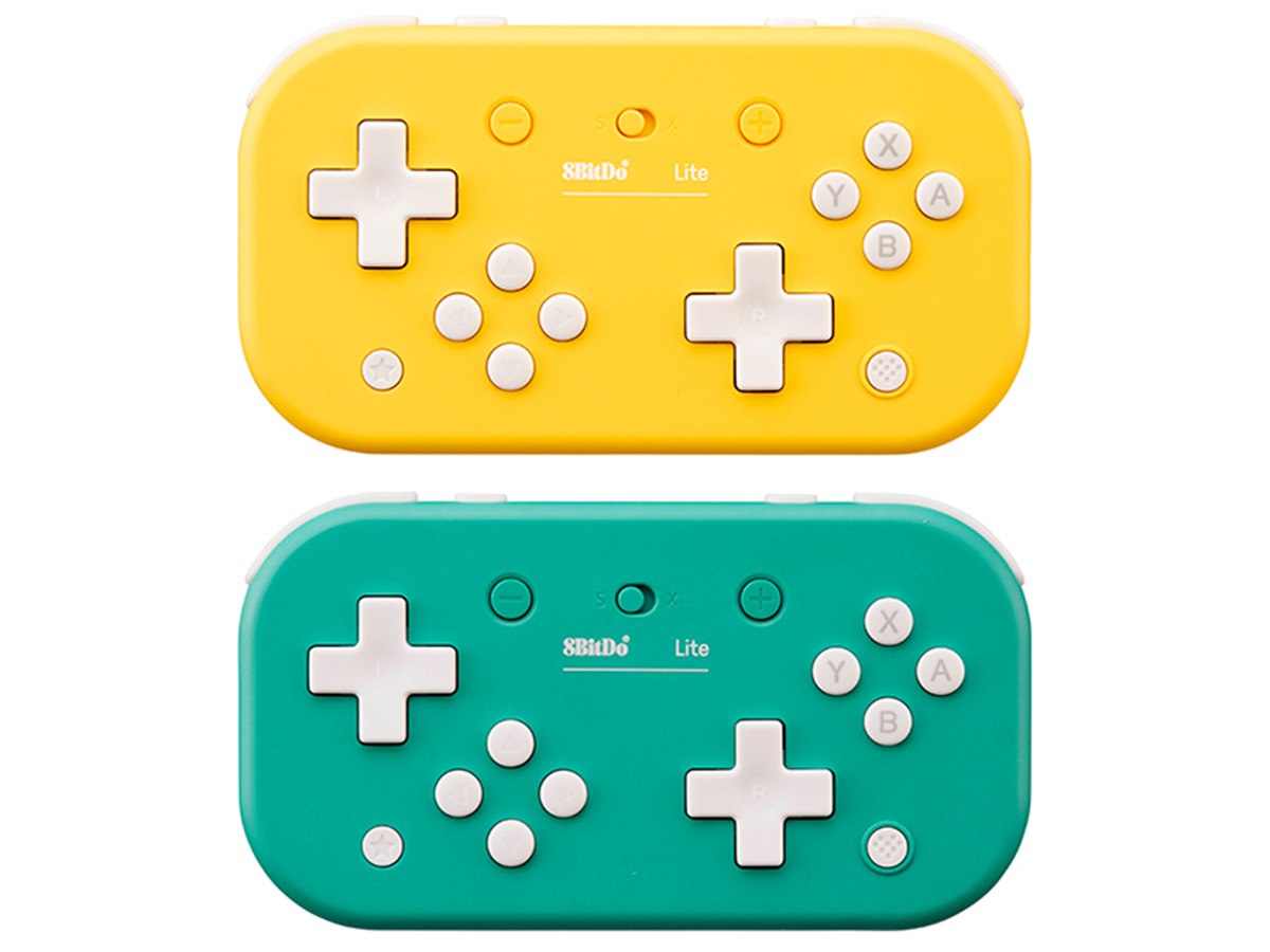 サイバーガジェット、2つの十字ボタンを備えたSwitch用コントローラー