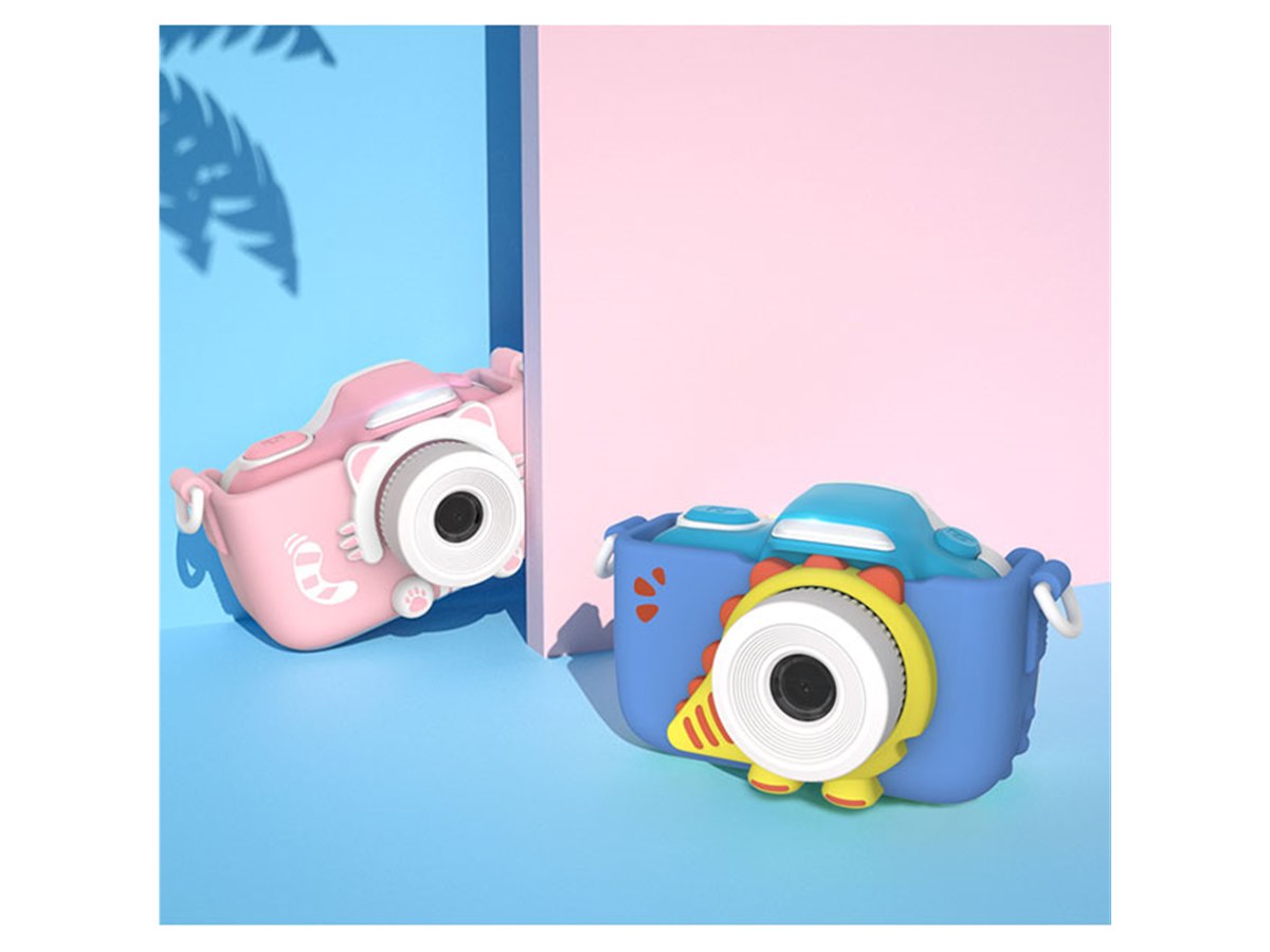 Oaxis Japan、フラッシュを搭載したキッズカメラ「myFirst Camera III