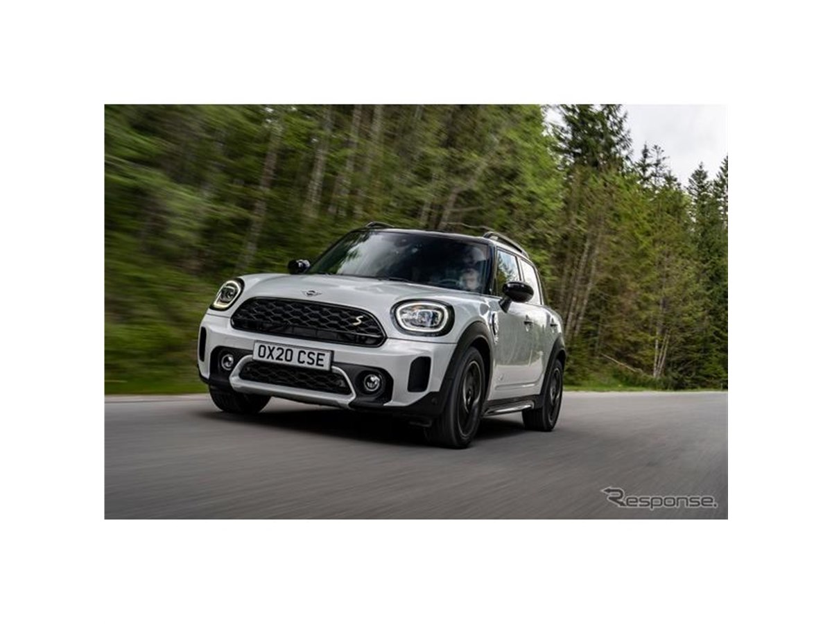 MINI クロスオーバー 欧州の改良新型にPHV、燃費は58.8km/リットル