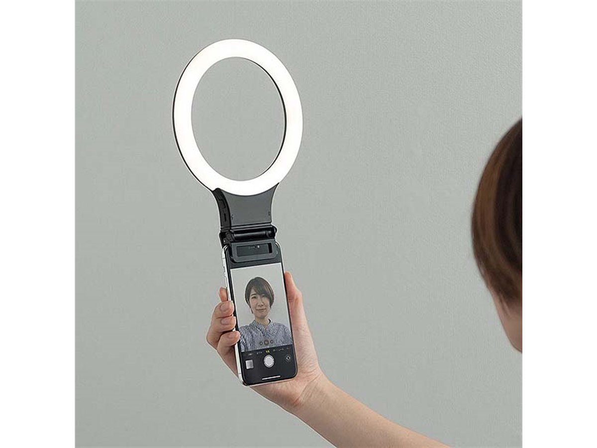 サンワ、スマホやパソコンに装着できるリングライト「200-DG020 