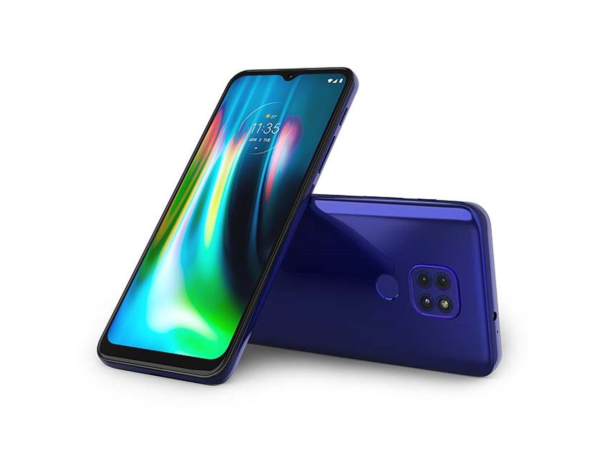 モトローラ、24,800円でトリプルカメラ搭載の6.5型スマホ「moto
