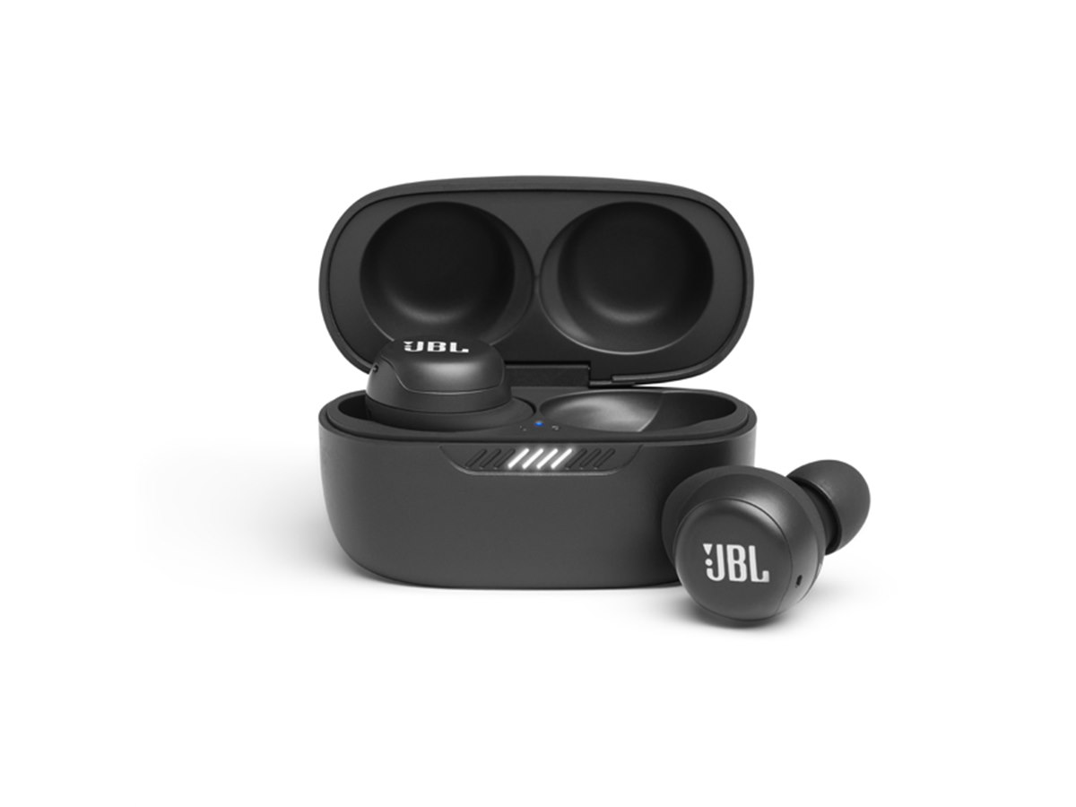 JBL LIVEFREE NC+ TWS ワイヤレスイヤホン ブラック NC対応の完全ワイヤレス「JBL LIVE FREE NC+ TWS」が税別14,800