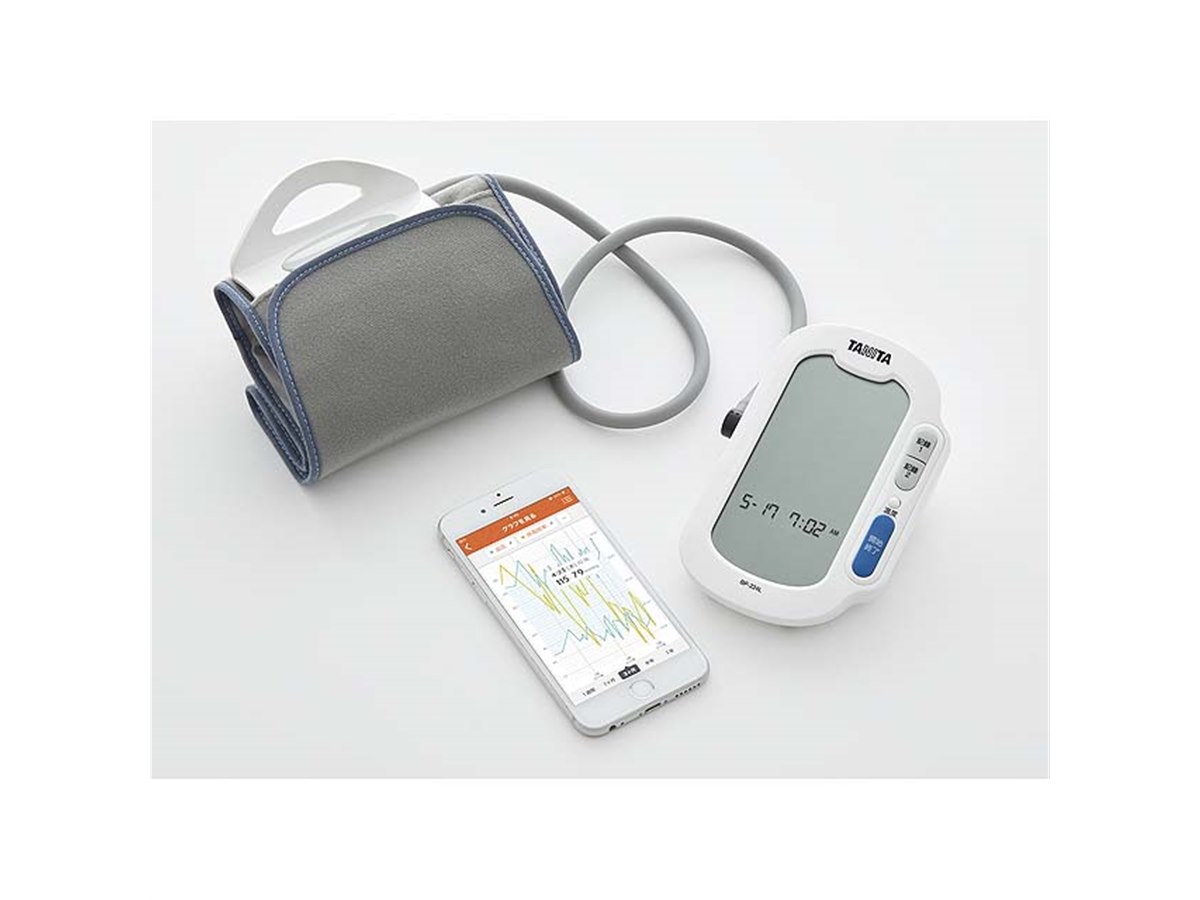 タニタ、Bluetoothでスマホと連携する上腕式血圧計「BP-224L」 - 価格.com