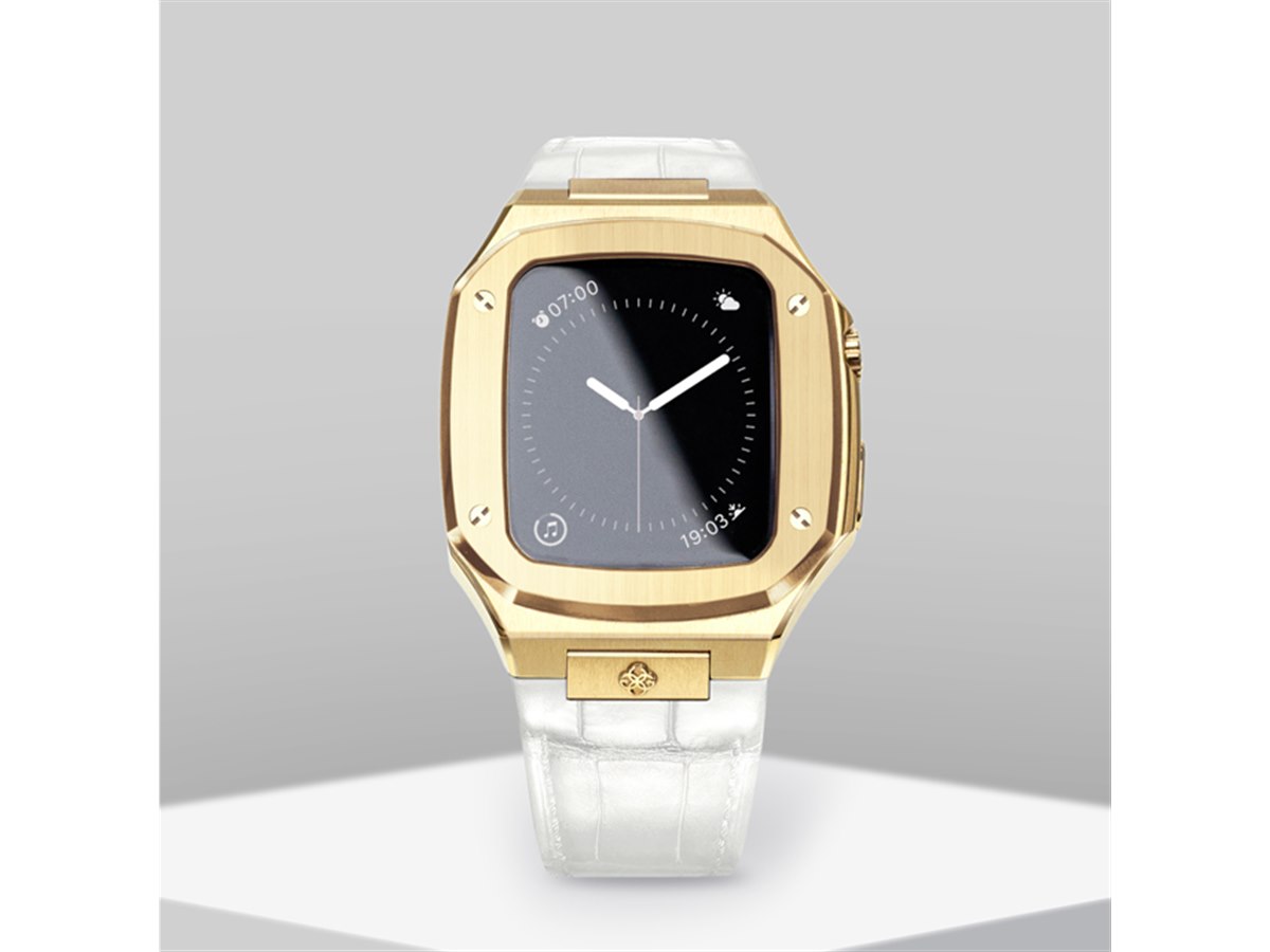 88,000円から、高級Apple Watchケース「GOLDEN CONCEPT」に40mm対応  