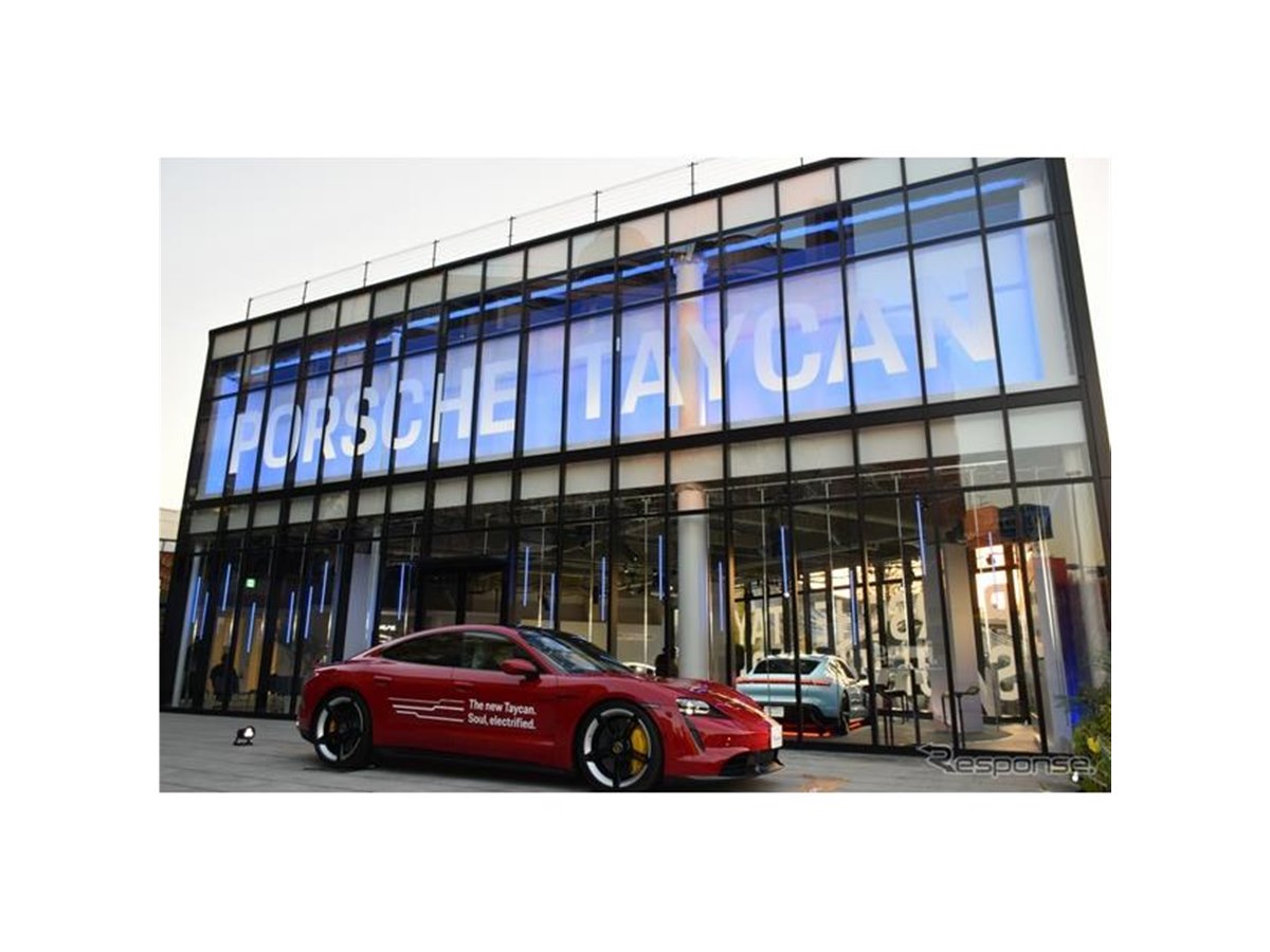ポルシェ タイカン のポップアップストア…いちはやく試乗が可能