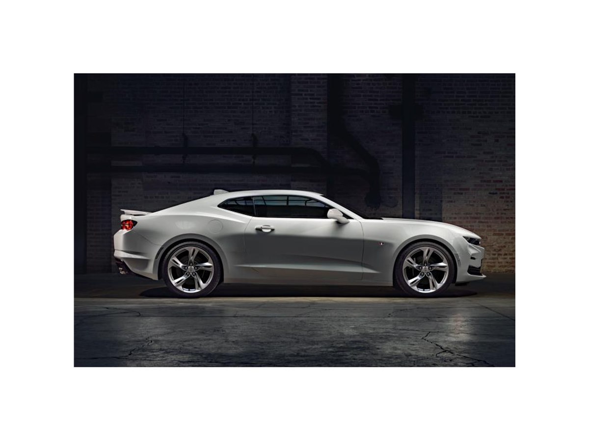 シボレー・カマロ」に2021年モデル登場 純正ナビゲーションシステムを