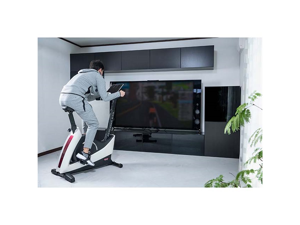 コナミスポーツ&ライフ　エアロバイク2100R　作動OK　 Amazon.co.jp: コナミスポーツクラブ フィットネスバイク エアロバイク