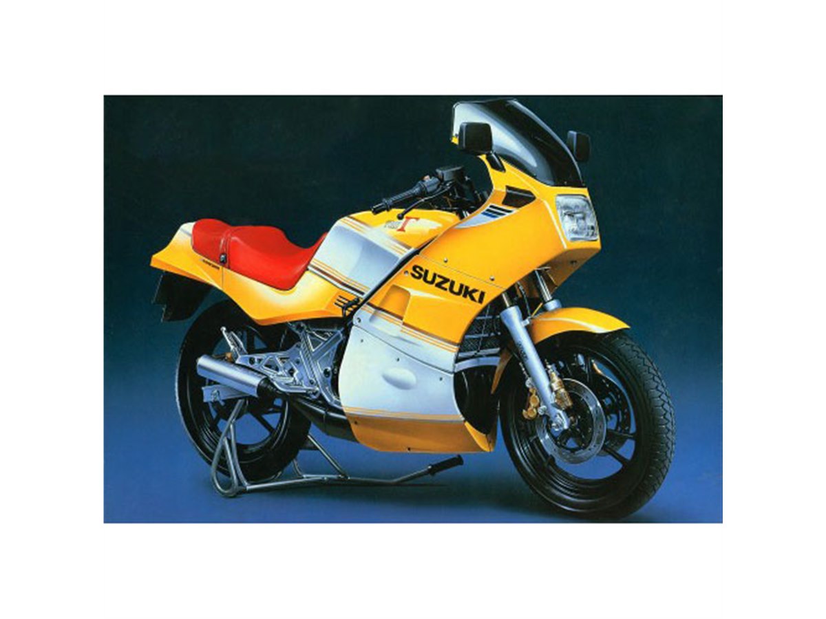 AOSHIMA、専用スタンドパーツ付き「スズキ GJ21A RG250 HBΓ」1/12模型