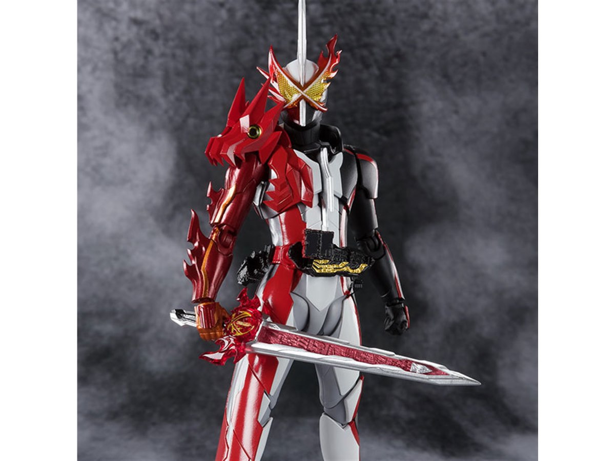 聖剣・火炎剣烈火”付き「S.H.Figuarts 仮面ライダーセイバー