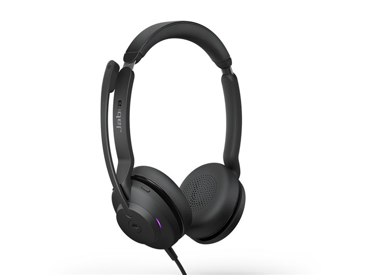 Jabra、耐久性が向上したUC対応のヘッドセット「Evolve2 30