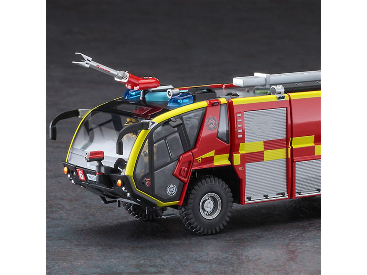 ローゼンバウアー「空港用化学消防車」1/72模型、右/左ハンドル選択式