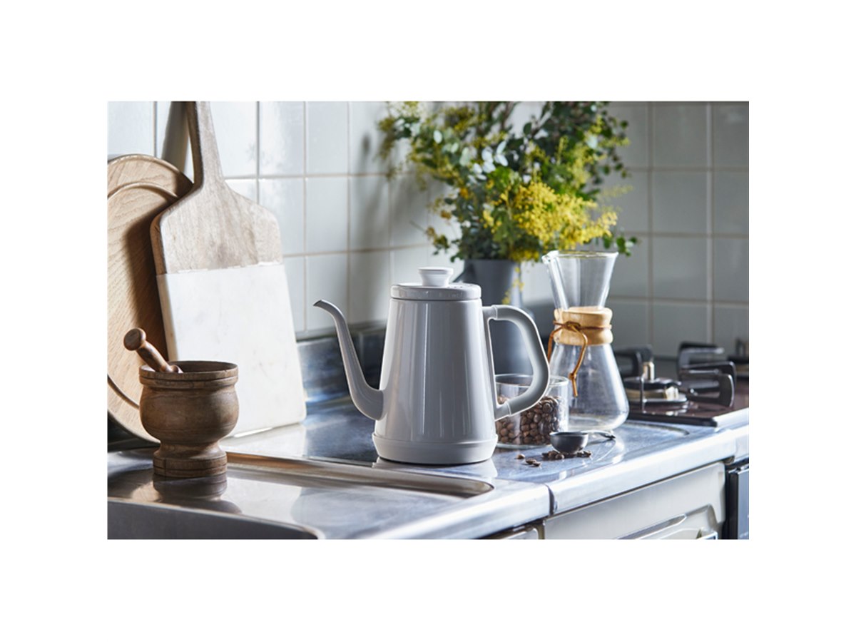 A-Stage、“料理が得意なケトル”がコンセプトの電気ケトル「Re・De