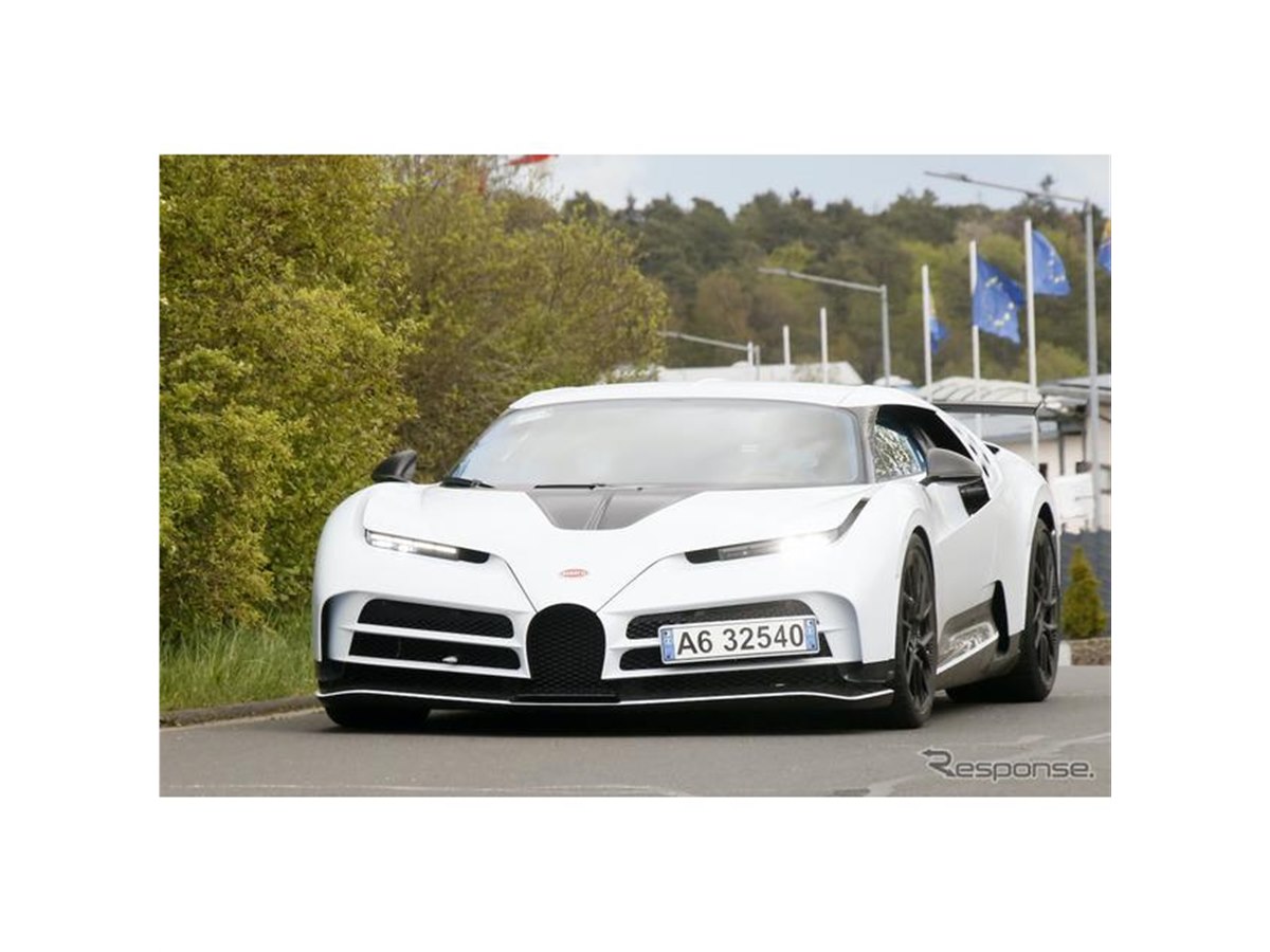 【希少品】daum ブガッティ MINI GT 1/64 ブガッティ チェントディエチ ブガッティ・ブルー(左