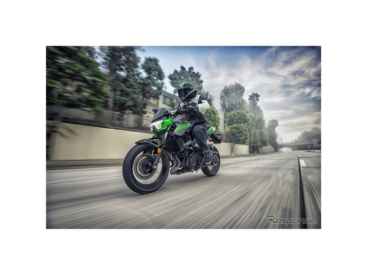 カワサキ、スーパーネイキッド Z250/400の2022年モデル発表