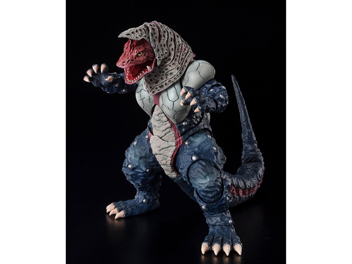 ウルトラマンティガ」当時の着ぐるみデータから造形した「ゴルザ