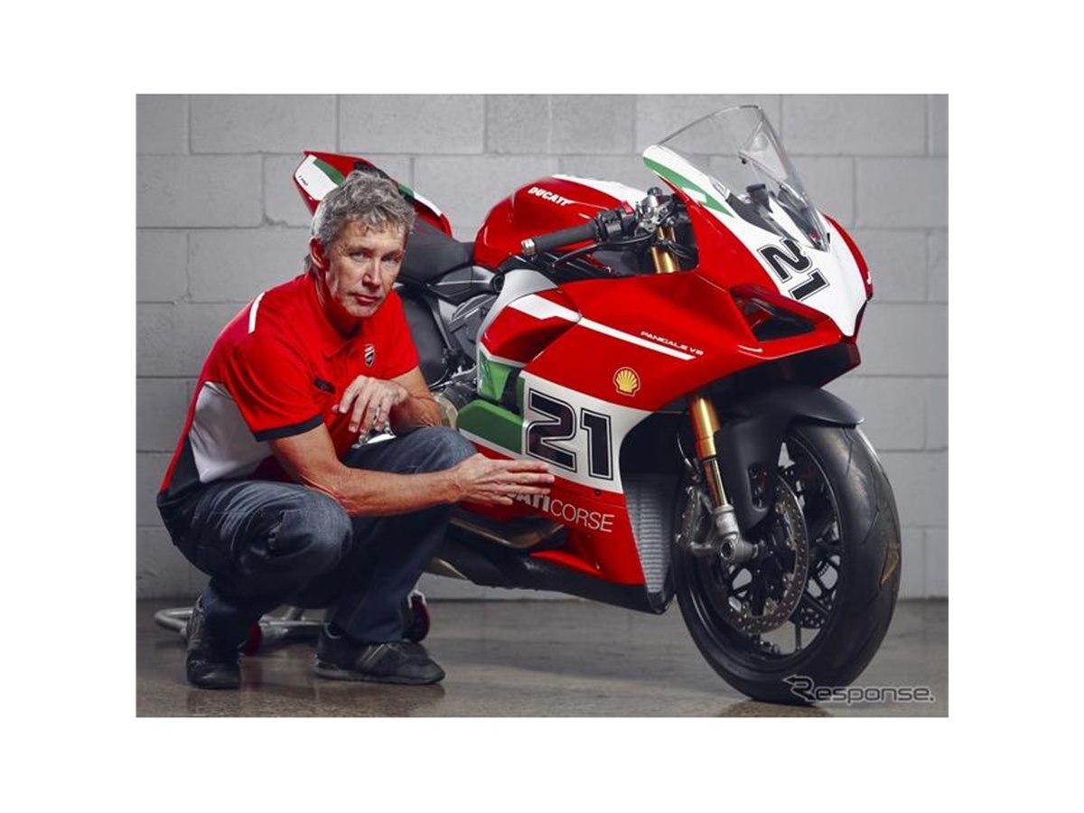 ドゥカティ パニガーレV2 に特別仕様…ベイリス初戴冠20周年 - 価格.com