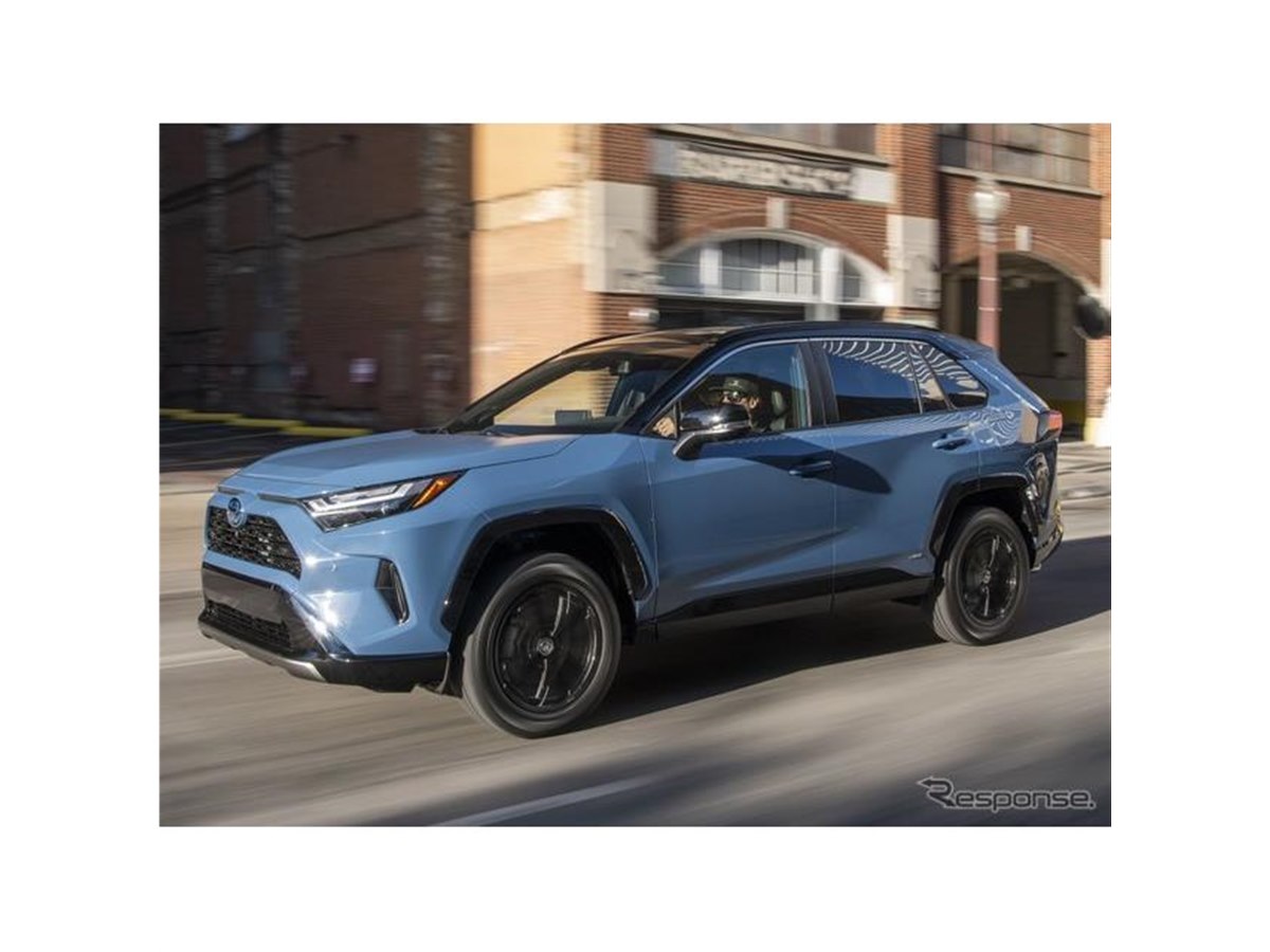 トヨタ RAV4、新LEDライトで表情変化…2022年型を12月米国発売へ