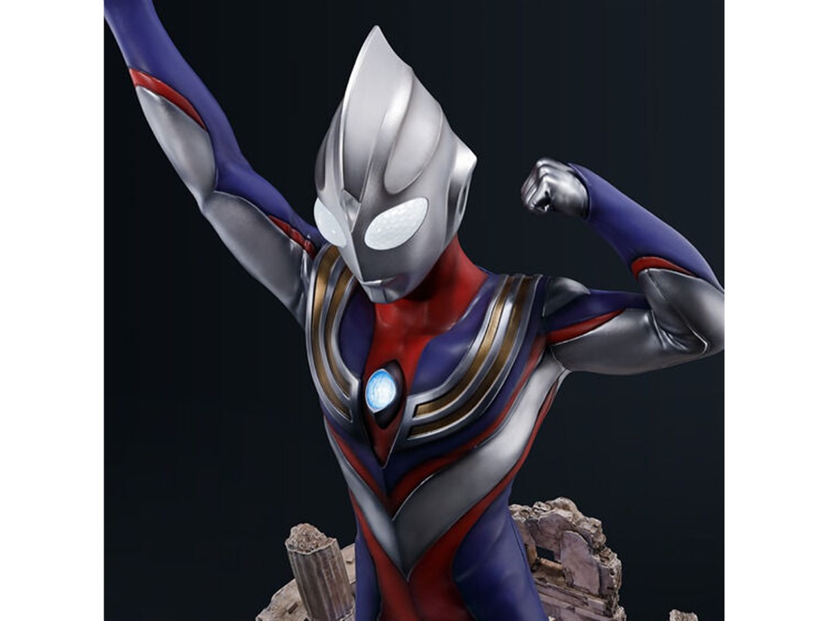 手作業で仕上げた16万円の「魂之工房 ウルトラマンティガ」、超古代遺跡ルルイエ付き - 価格.com