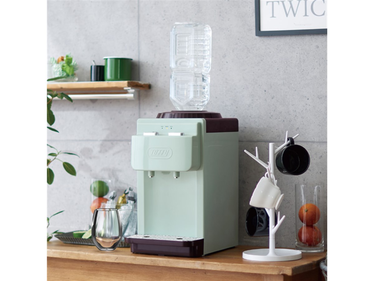 ラドンナ、2Lペットボトルをセットできる卓上型「Toffy ウォーター