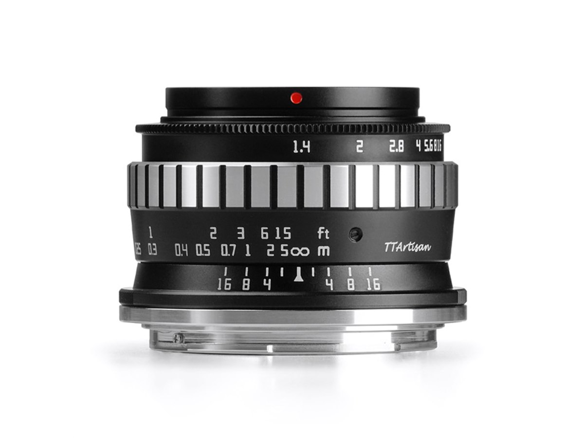 ニコン用ZマウントTTArtisan 23mm f 1.4 単焦点レンズ 銘匠光学、「TTArtisan 23mm f/1.4 C」ブラック×シルバーに