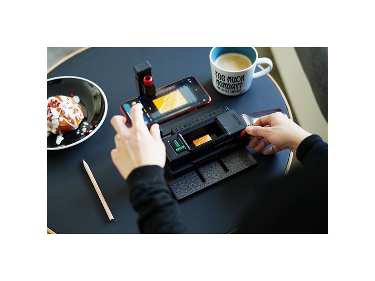ロモ、スマホやデジカメで高画質スキャンできるフィルム